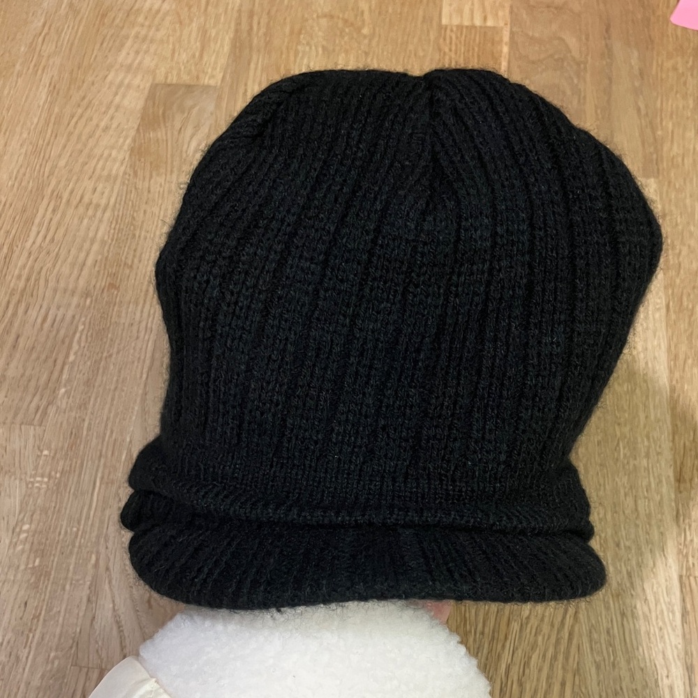 G Loomis fishing logo men’s Black Ribbed Knit Bennie
